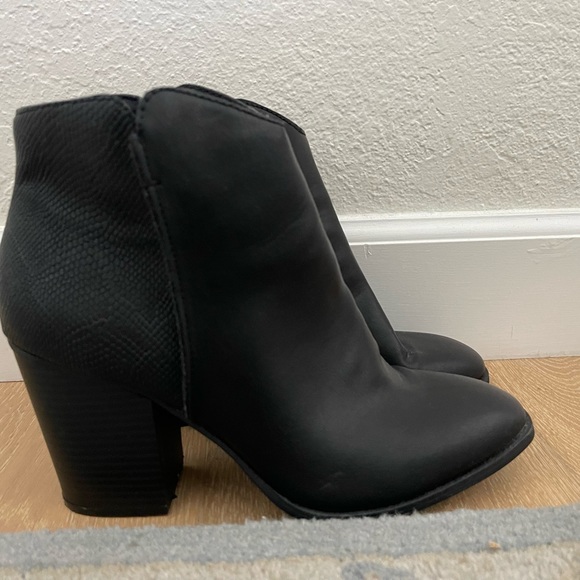 Black Leather Booties - Like New - Picture 5 of 9